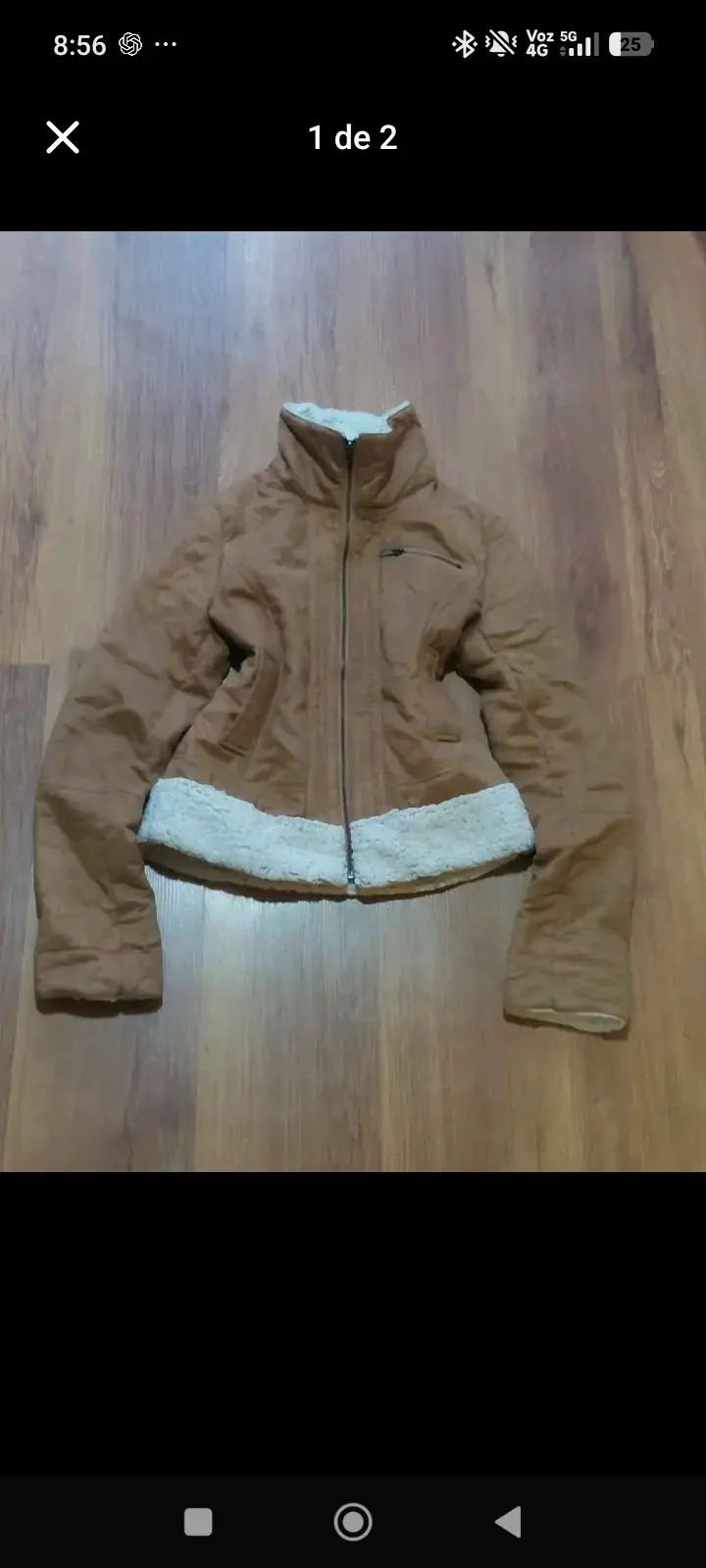 Chaqueta de mujer marrón con forro polar