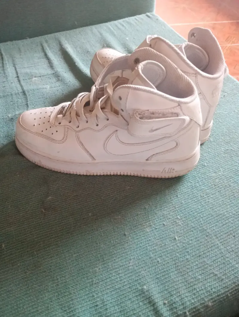 Zapatillas Nike Air Force 1 Blancas Talla 41 - 2
