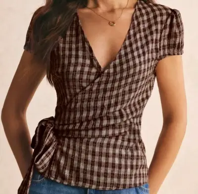 Blusa cruzada de cuadros - miniatura 1