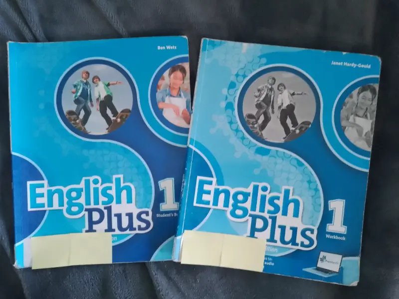 Libros de inglés English Plus 1 Student's Book y Workbook