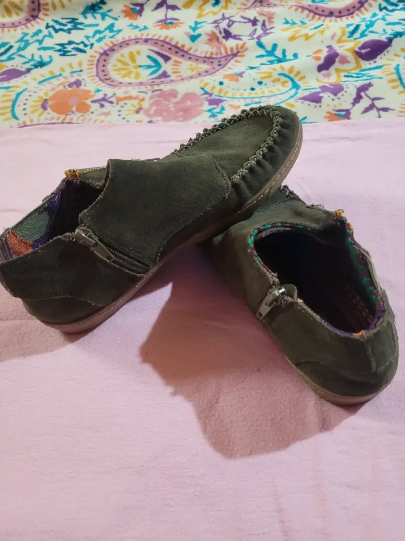 Zapatos de gamuza con cierre lateral - 3