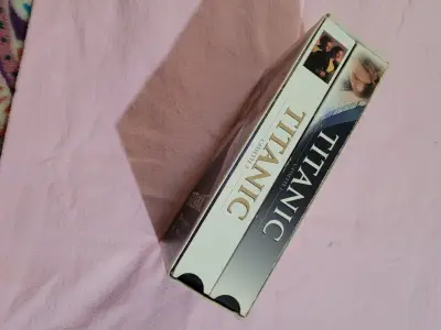 Set de VHS Titanic Edición Coleccionista - miniatura 6