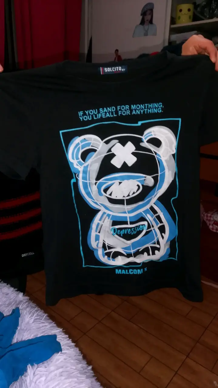 Polera negra con diseño de oso y texto TALLA 8 - 1
