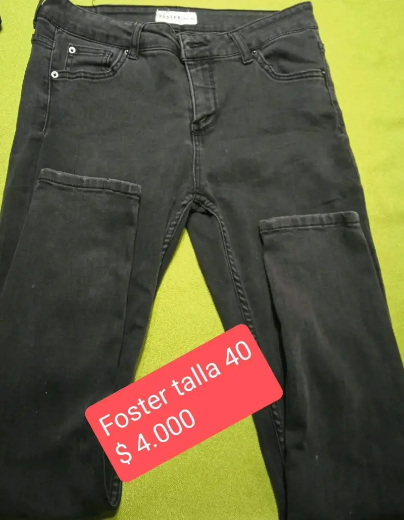 Jeans negros Foster talla 40