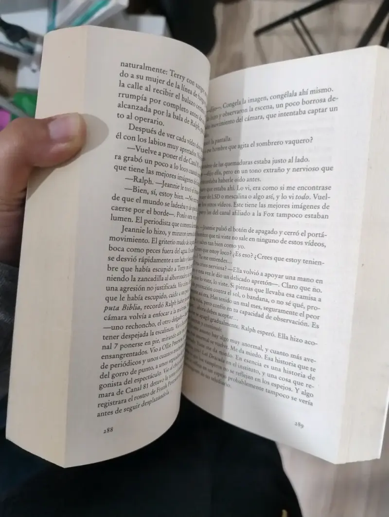 Libro 'El Visitante' de Stephen King - 3