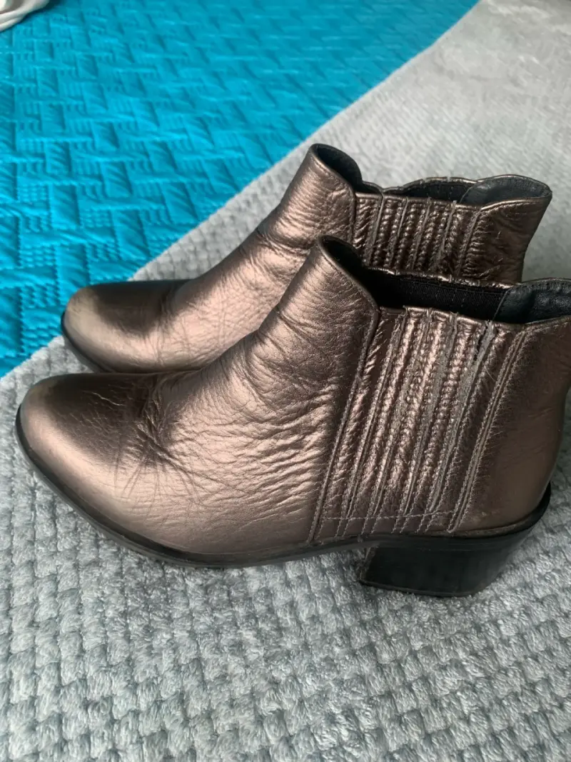 Botines de cuero metalizado para mujer - 3