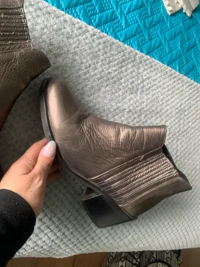 Botines de cuero metalizado para mujer - miniatura 5