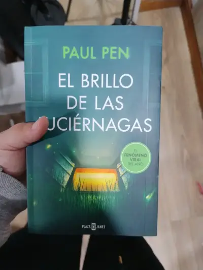 Libro 'El Brillo de las Luciérnagas' de Paul Pen - miniatura 1