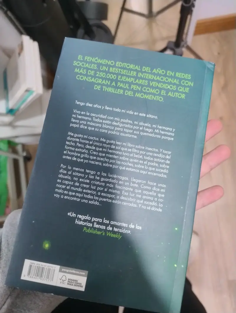Libro 'El Brillo de las Luciérnagas' de Paul Pen - 2