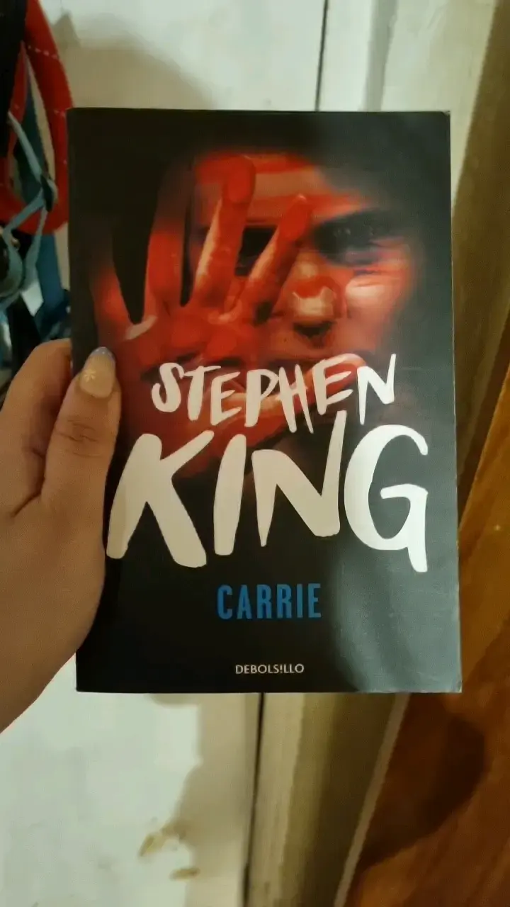 'Carrie' de Stephen King en edición de bolsil - 1