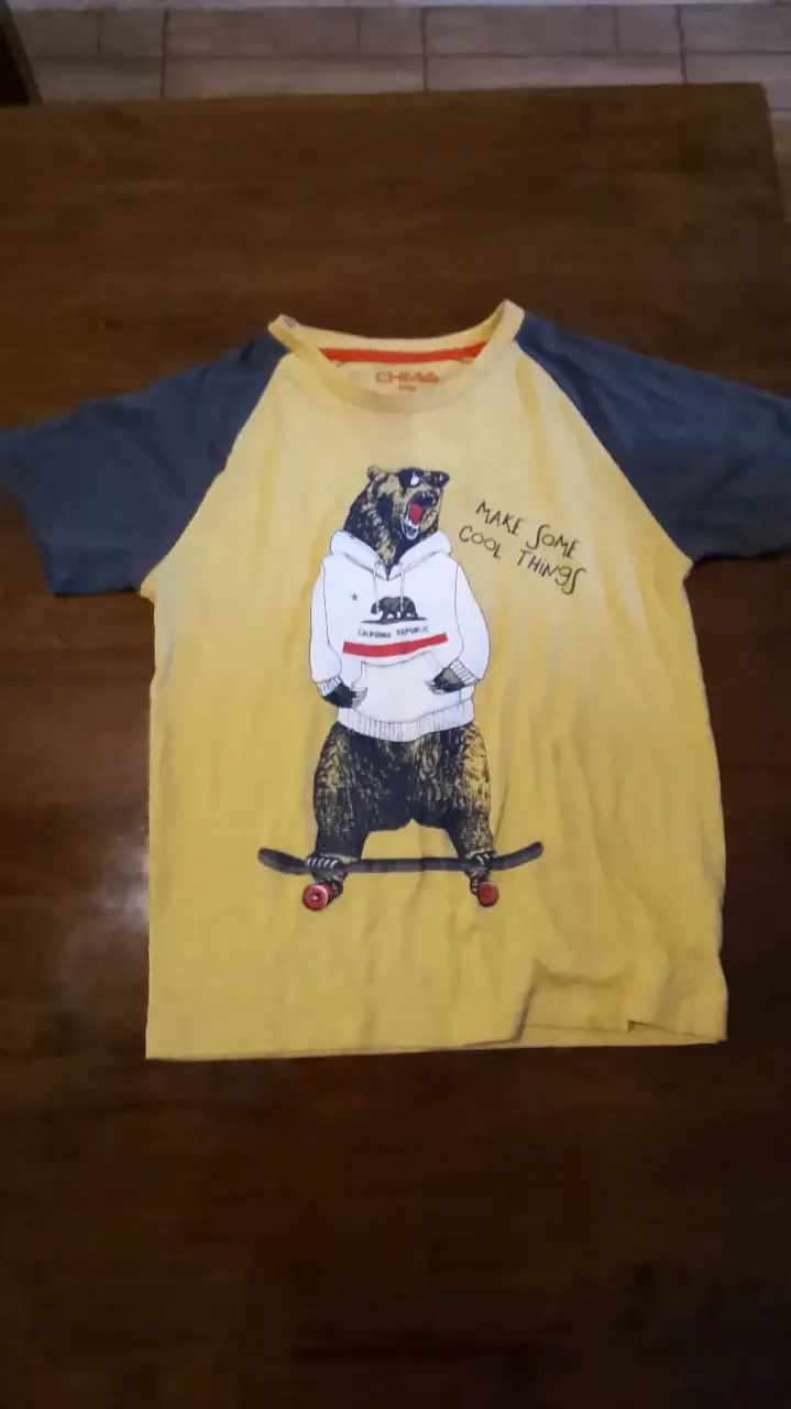 Polera amarilla para niño - 2