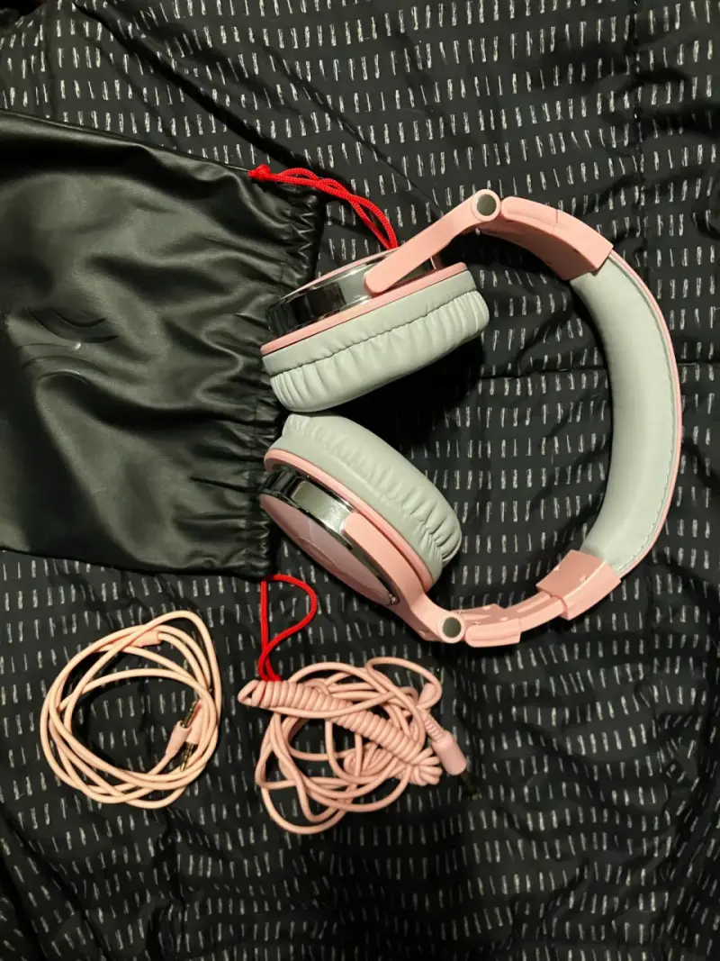 Auriculares OneOdio rosa con cables desmontables - 4