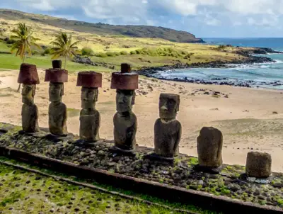 Moais Ahu Nau Nau, 7 Moais De Playa Anakena - 3d - miniatura 5