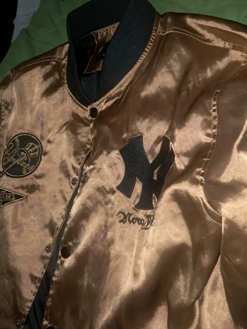 Chaqueta de béisbol New York Yankees dorada - 3