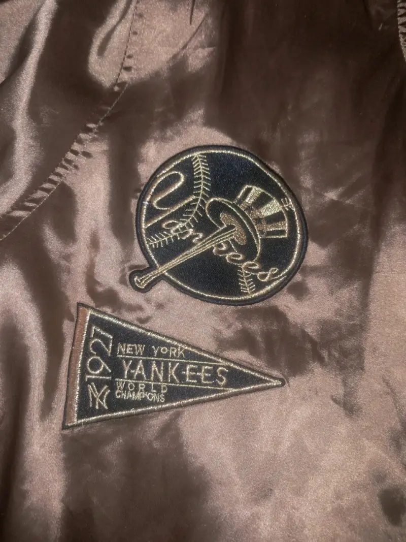 Chaqueta de béisbol New York Yankees dorada - 4