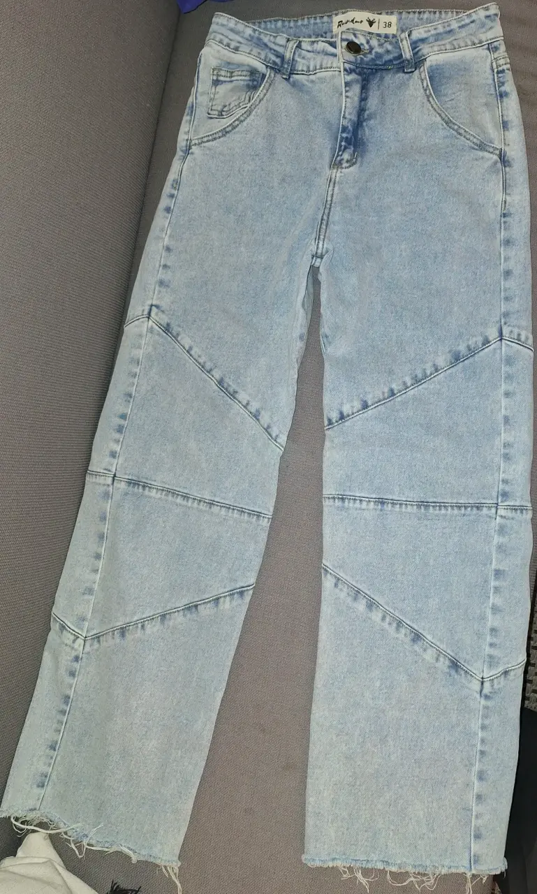 Jeans Raindor azul claro con diseño único - 2