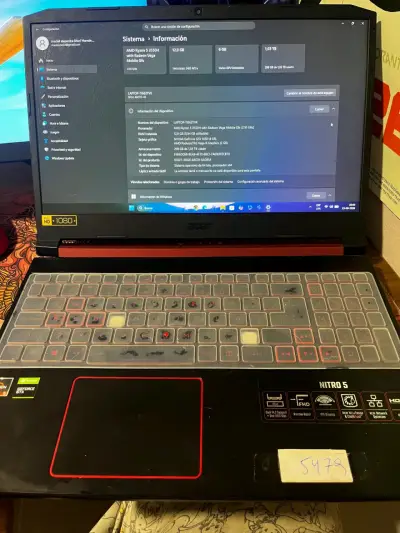 Laptop Acer Nitro 5 con AMD Ryzen y NVIDIA GTX - miniatura 1