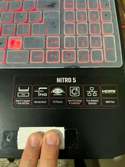 Laptop Acer Nitro 5 con AMD Ryzen y NVIDIA GTX - miniatura 2
