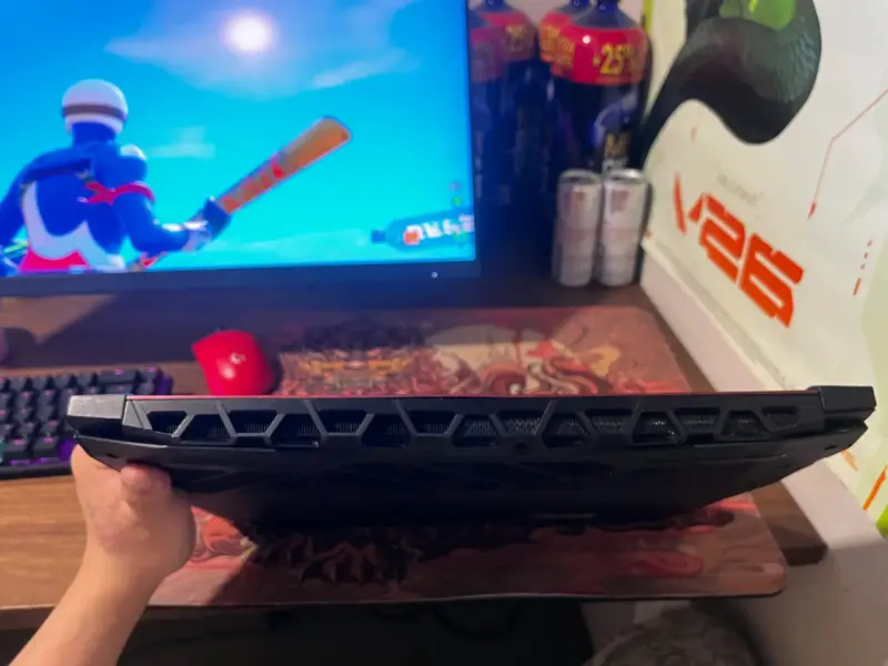 Laptop Acer Nitro 5 con AMD Ryzen y NVIDIA GTX - 4
