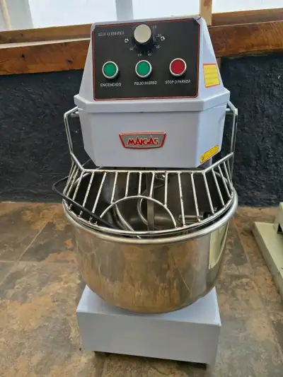 Amasadora industrial Magas HS-20 - miniatura 1