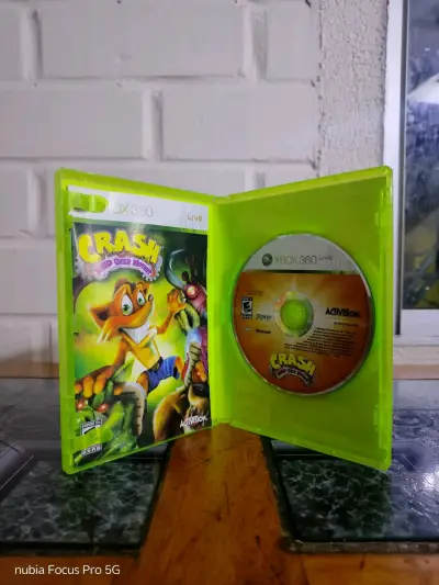 Crash Mind Over Mutant Xbox 360 Poco Uso - miniatura 4