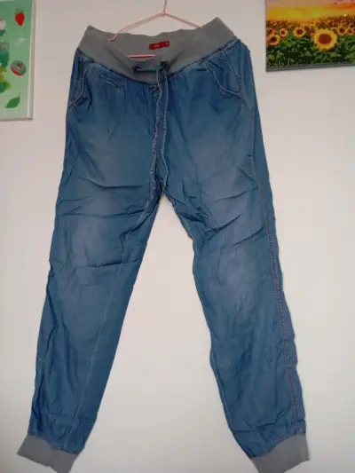 Pantalones jogger de mezclilla para hombre - miniatura 1