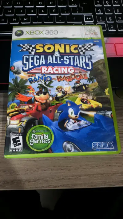 Juego Sonic & Sega All-Stars Racing para Xbox 360 - miniatura 1