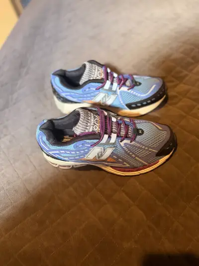 Zapatillas running New Balance azules para mujer - miniatura 4