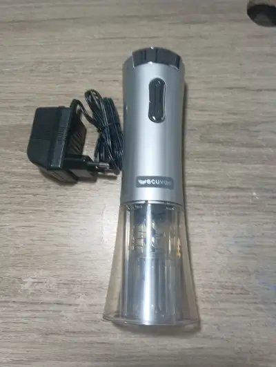 Sacacorchos eléctrico Ecuvée con cargador nuevo - miniatura 3