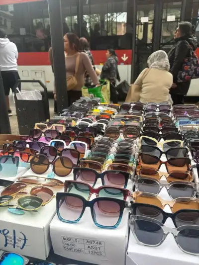 Gafas de sol unisex estilo moderno - miniatura 2