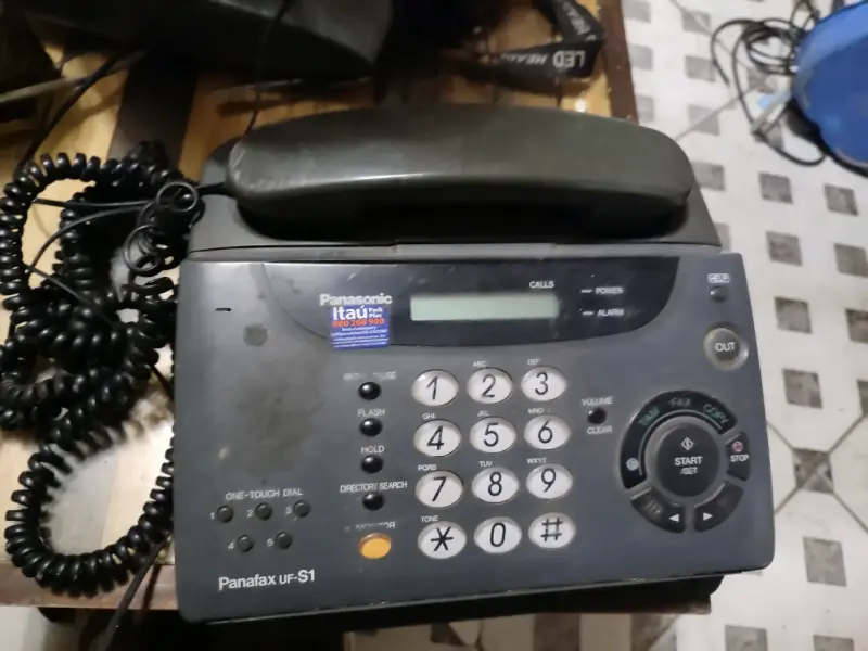Teléfono fax Panasonic Panafax UF-S1 usado - 2