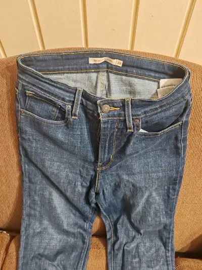 Jeans de mezclilla azul para mujer talla 28 - miniatura 2