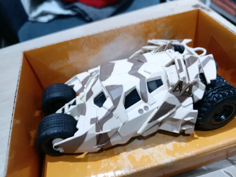 Batimóvil de colección The Dark Knight camuflaje - 2
