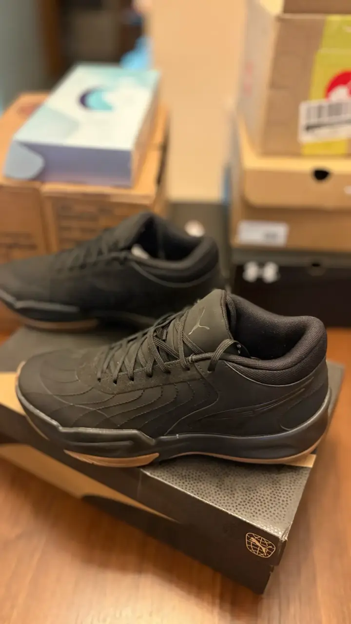 Zapatillas de basquetbol negras para hombre Puma - 4