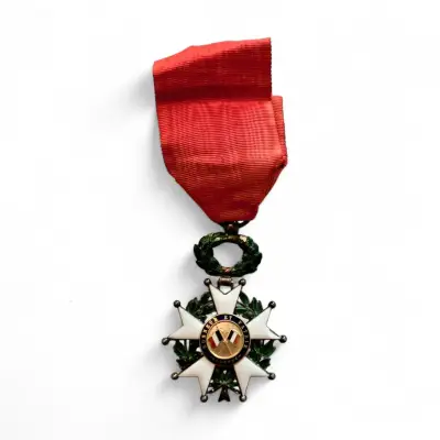 Condecoración Orden Nacional Legión Honor Francia - miniatura 2