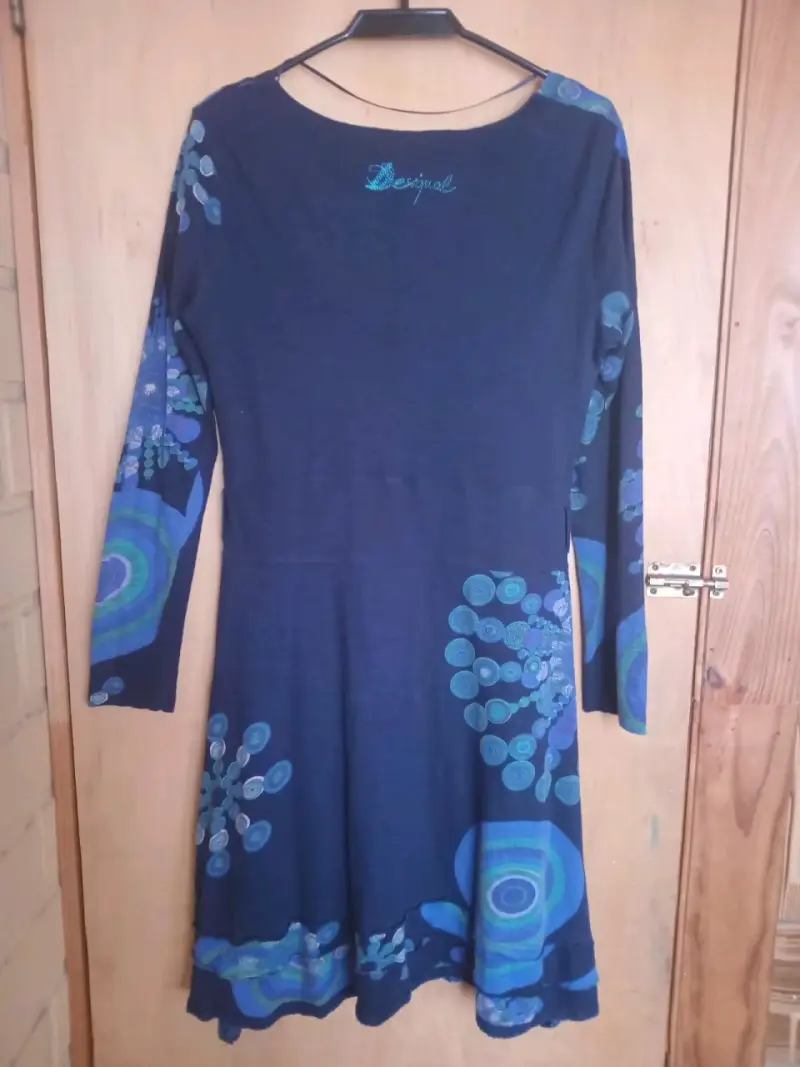 Vestido Desigual azul con diseño floral - 2