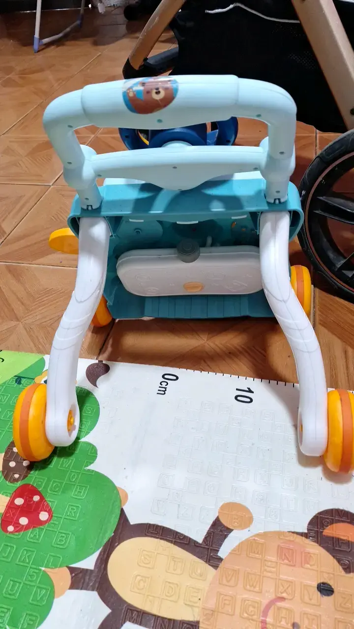 Andador de aprendizaje para bebé con actividades - 1