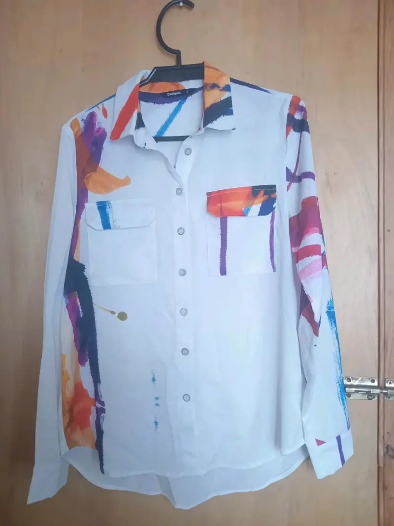 Camisa Desigual con diseño artístico - 1