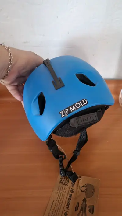 Casco infantil azul para todas las estaciones - miniatura 2