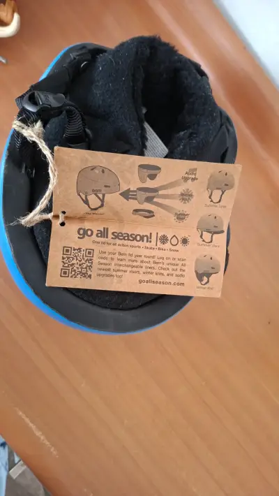 Casco infantil azul para todas las estaciones - miniatura 4
