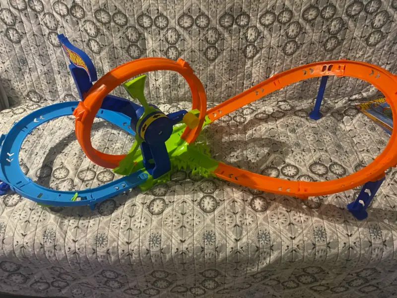 Pista de autos Hot Wheels Stunt Tracks - 2