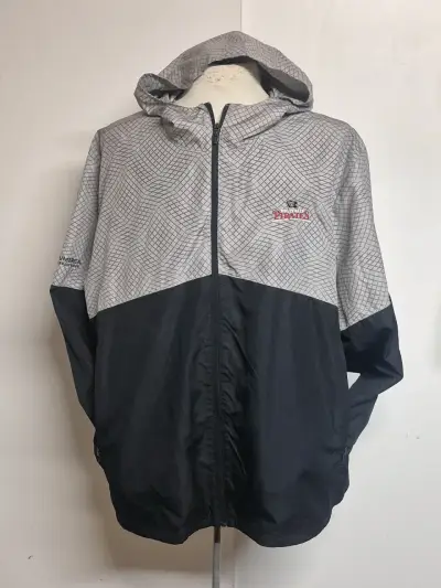 Chaqueta cortaviento Under Armour gris y negra - miniatura 1