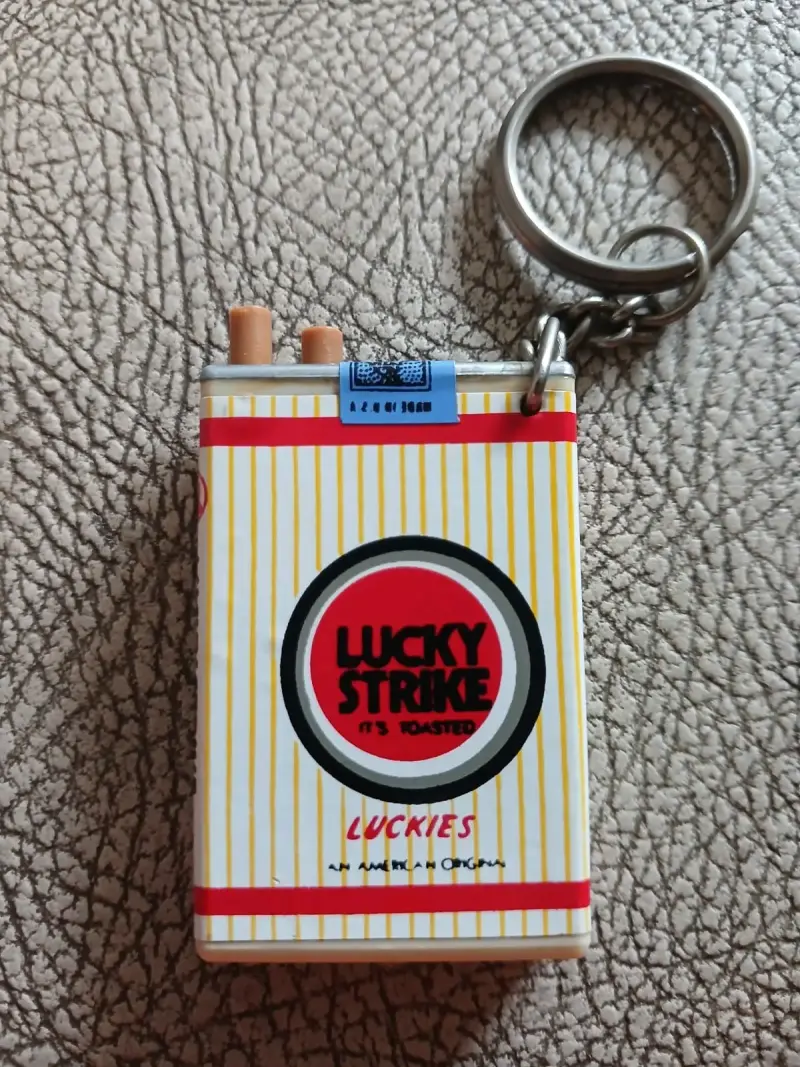Llavero  Lucky Strike vintage - 2