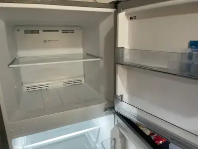 Refrigerador  marca Midea 266 litros no frost - miniatura 3