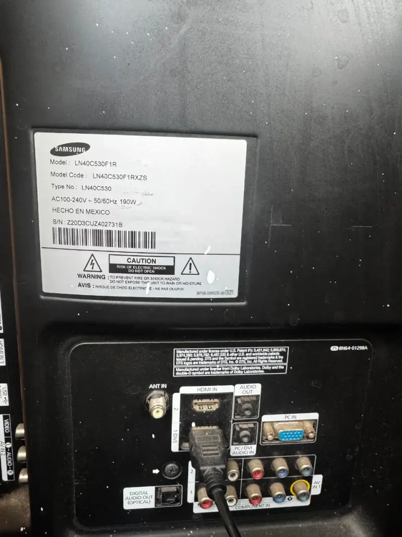 Televisor LED de 50 pulgadas , marca Samsung - 3