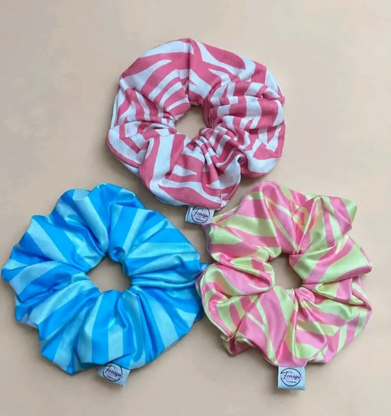 Set de 3 scrunchies de tela estampados