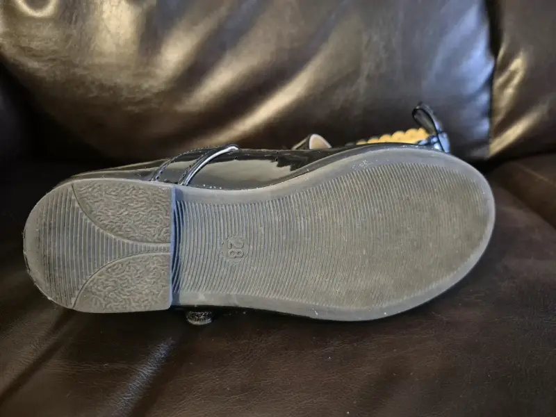 Zapatos de charol negros para niña talla 28 - 4