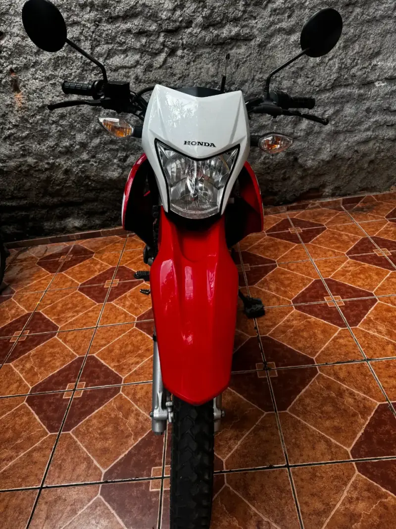 Moto Honda XR 150 2024 en buen estado - 2