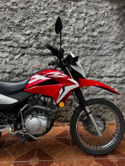 Moto Honda XR 150 2024 en buen estado - miniatura 3
