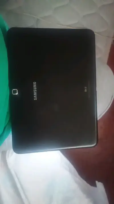 Tablet Samsung Galaxy Tab en buen estado - miniatura 2